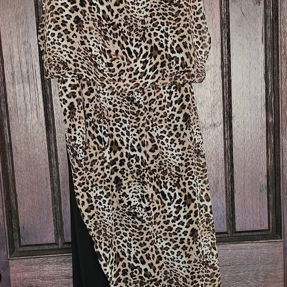 Last Tango Leopard Print Jumpsuit with Chiffon Overlay Large - Picture 9 of 17
